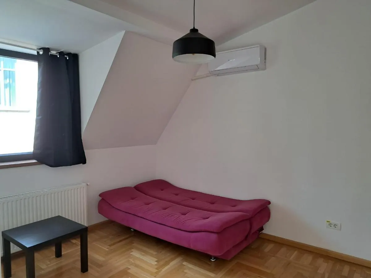 Vila Ris Bucharest Unirii ,Centru Гостевой дом